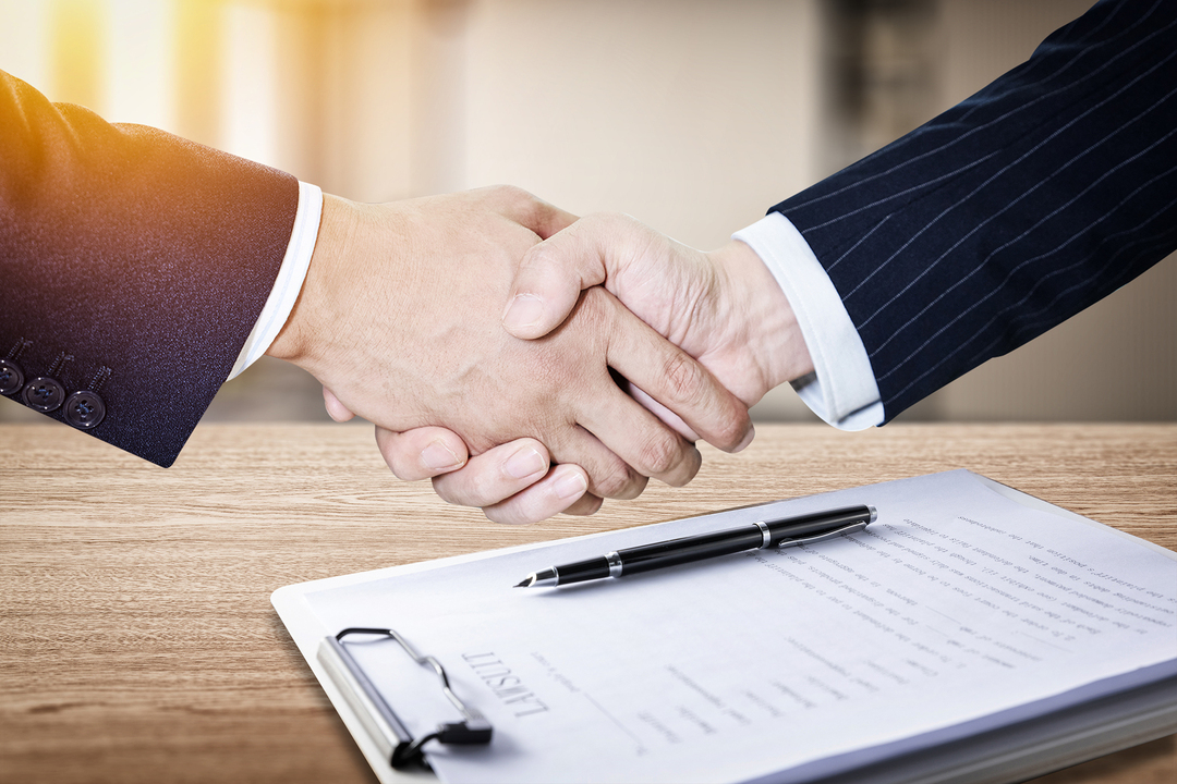 股权转让税务合规风暴：自查通知下的典型案例与风险应对